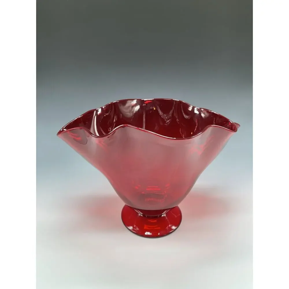 Vintage Pairpoint‎ Gunderson Glass Ruby Red Fan Vase Ruffled Pedestal Oval